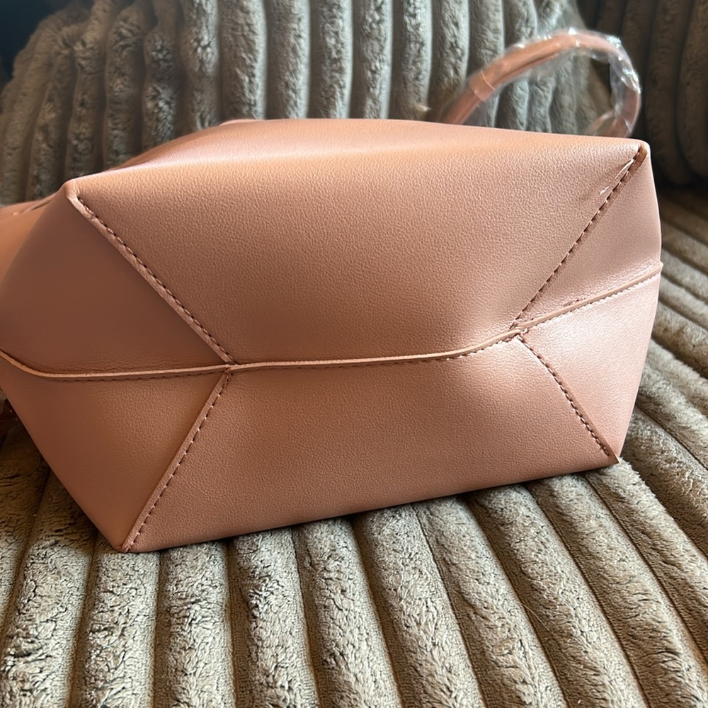 Kayla + Ava Chic Blush Pink Bucket Bag Shoulder Bag Tote Crossbody Vegan Leather - Picture 7 of 13